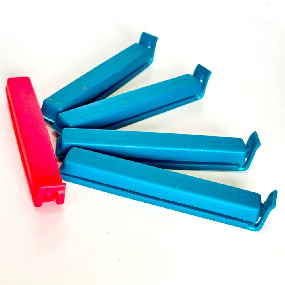 5 IKEA CHIP CLIPS Teal Blue & Red Plastic Food & Bag Storage Clips